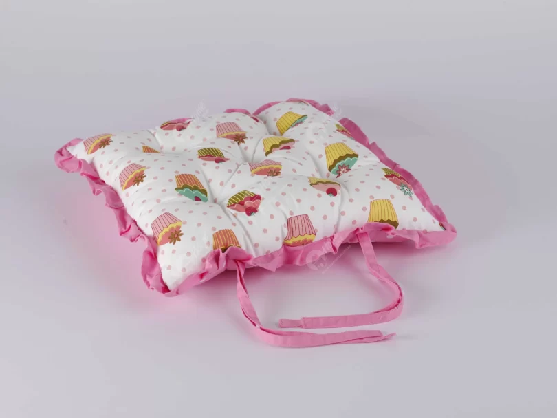 Ultra Comfort: Cupcake Frill Cushion